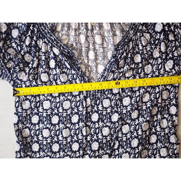 Max Studio Navy White Floral Boho Blouse – Smocked Peasant Top Size S - Picture 7 of 10